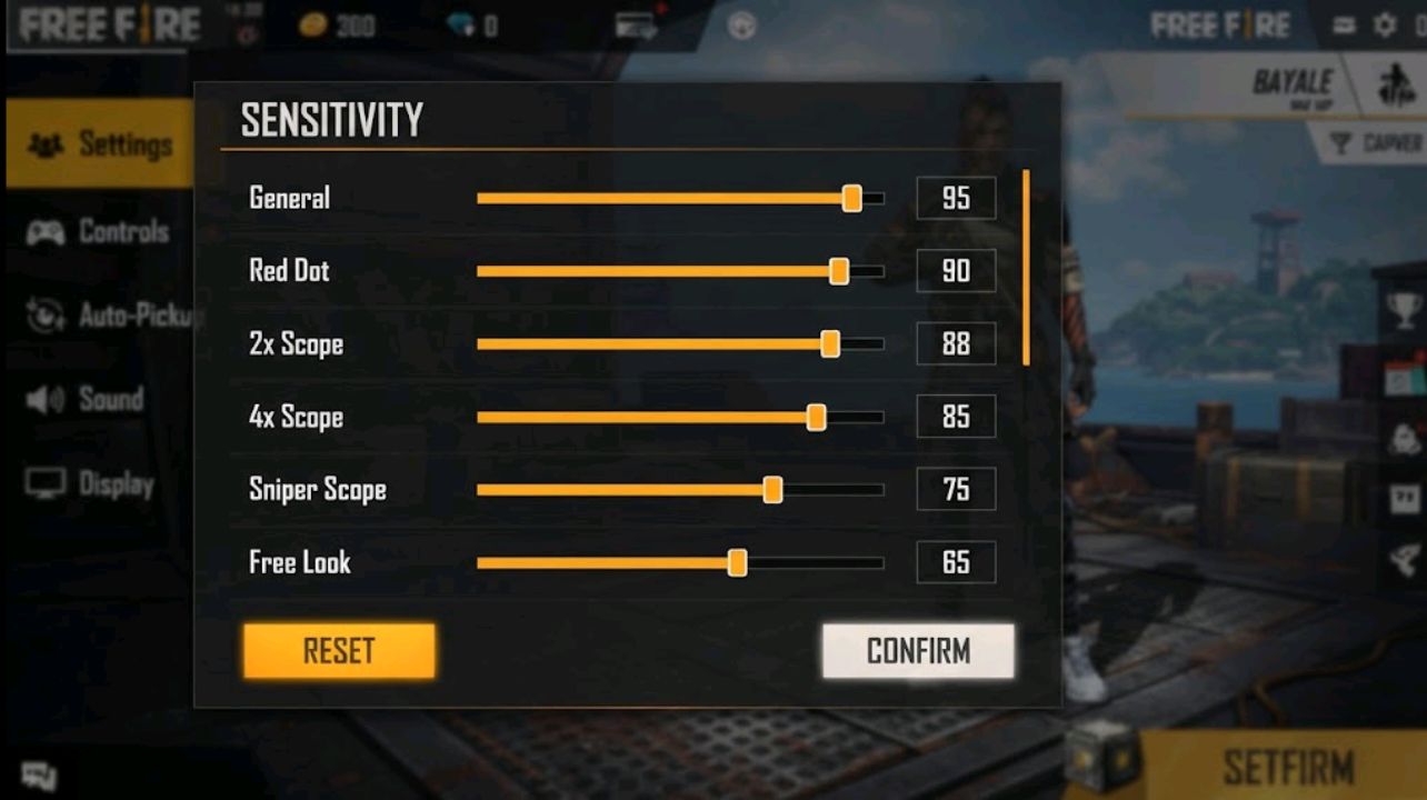 Free Fire in-game sensitivity settings menu with sliders highlighted