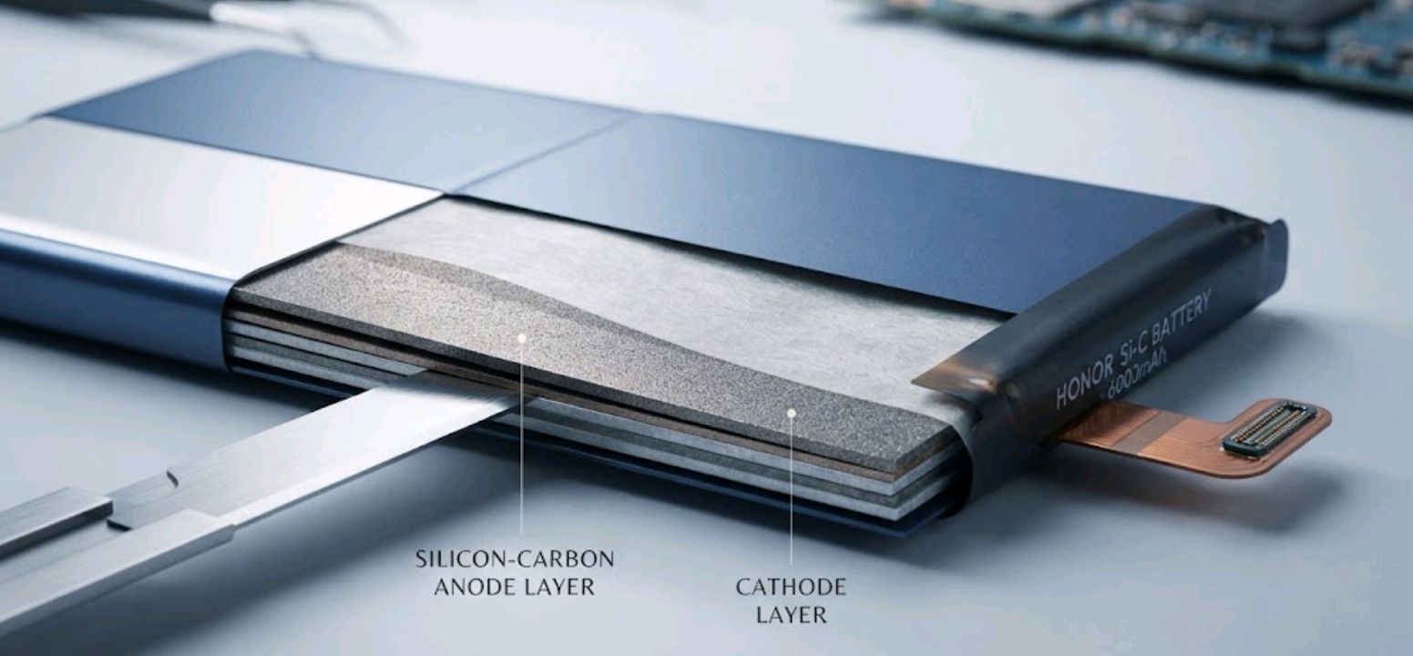 Close-up of a large capacity battery cell used in Honor phones