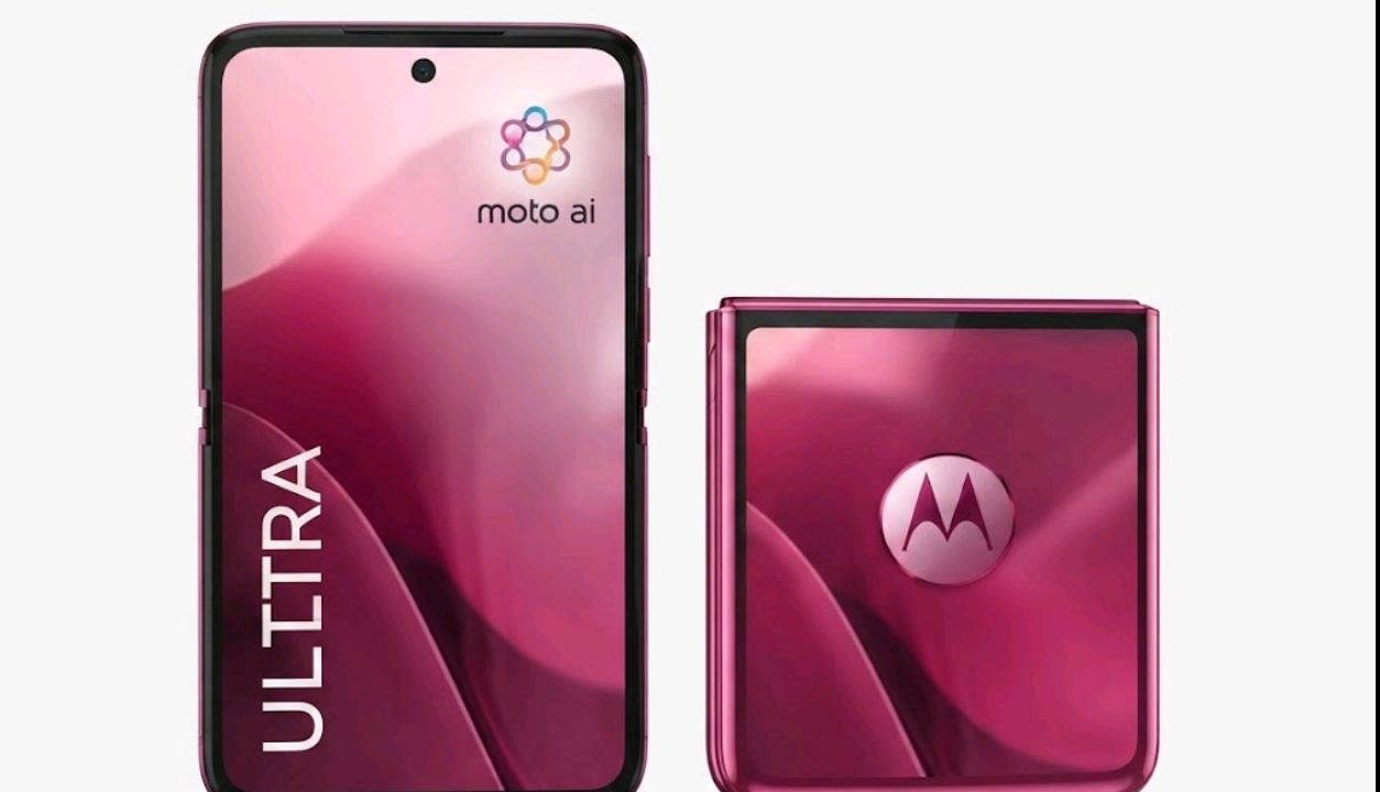 Motorola Razr 60 Ultra flip phone open with camera visible