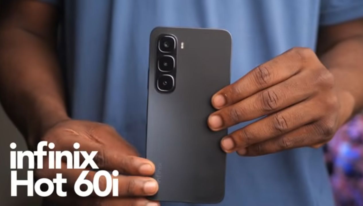Infinix Hot 60i display showing home screen with app icons in bright daylight