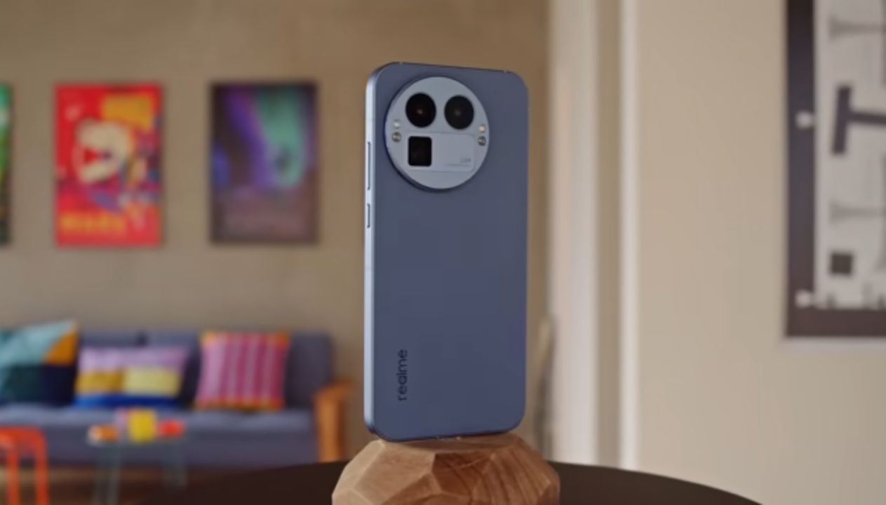 Realme GT 8 Pro rear panel with vegan leather finish